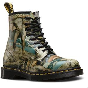 Dr Martens William Blake 1460 Pascal Boots